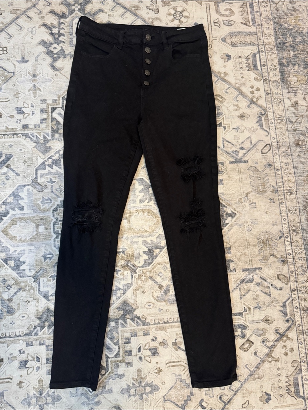 American Eagle Black Super High-Waisted Button Fly Ripped Skinny Jeans Size 10